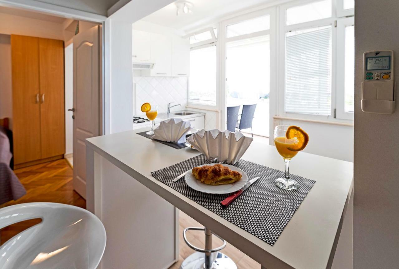 Apartment Marina Primosten Luaran gambar