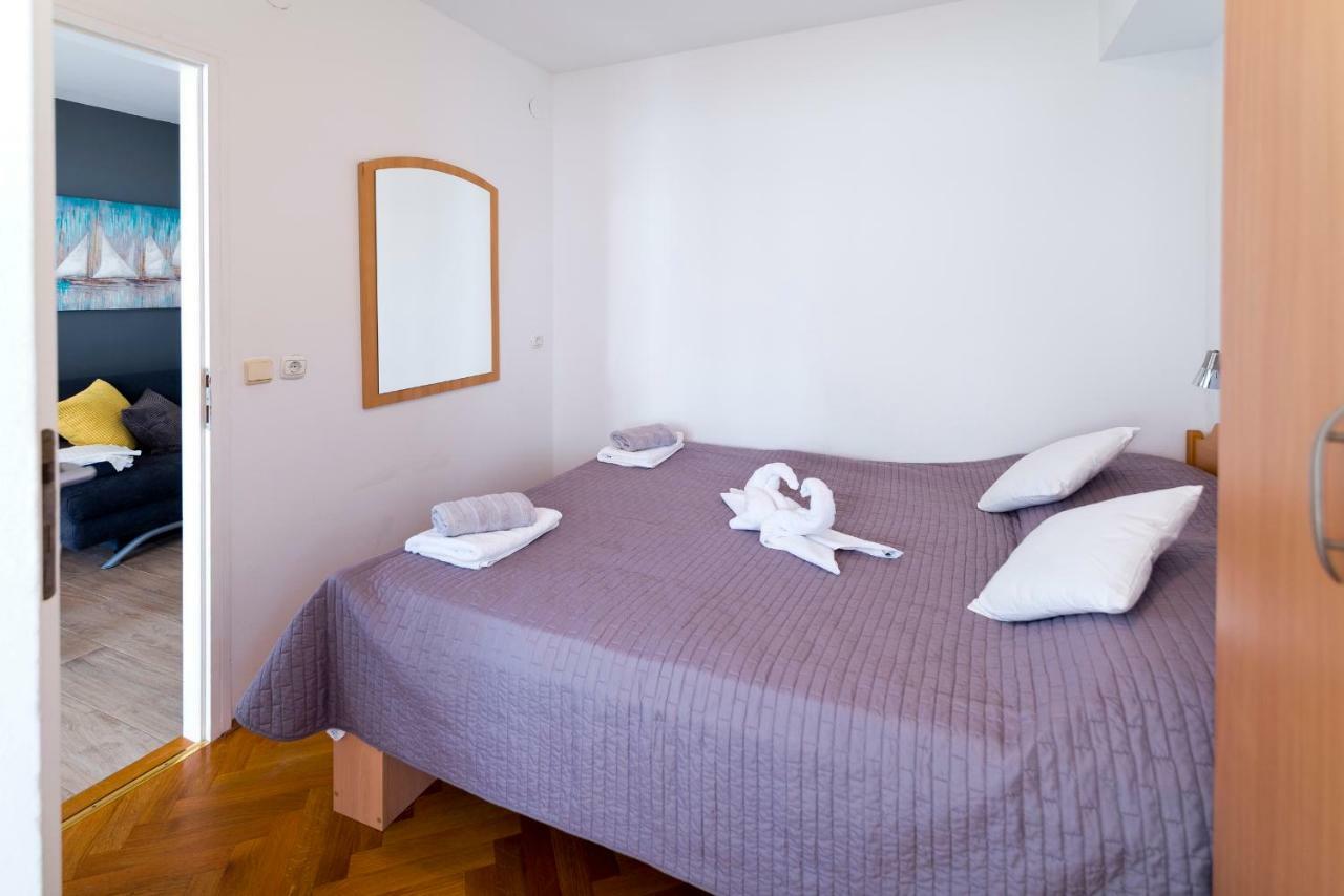 Apartment Marina Primosten Luaran gambar